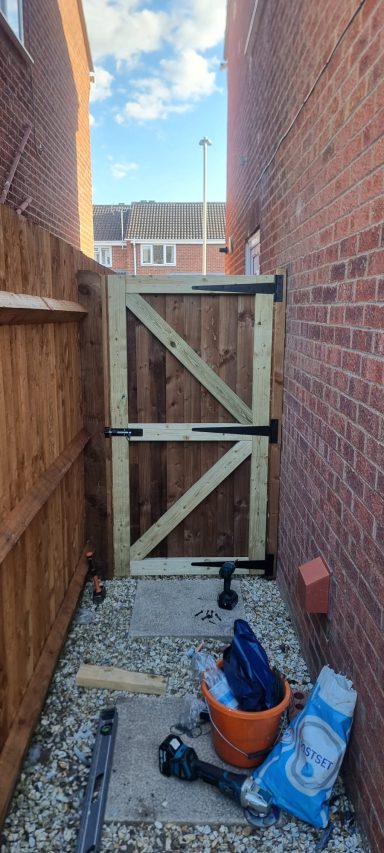 Replacement Side Gate Treated alley wooden gate